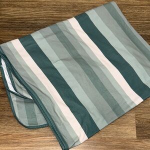Caden lane green striped blanket super soft VGUC